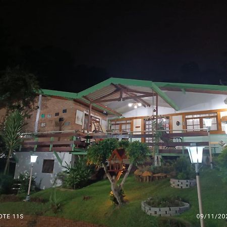 Готель Rancho Da Raposa Кампус-ду-Жордан Екстер'єр фото